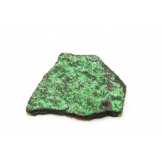 минерал Уваровит(Зеленый гранат) 4х6х1 см