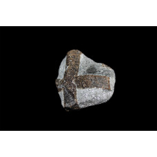 минерал Ставролит3х3х1 см