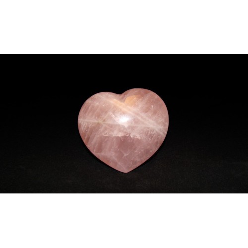 минерал Розовый кварц сердце 3.3х7х6 см